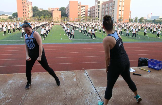 Varsity Works with The Panyu Football Club and Middle School Kids